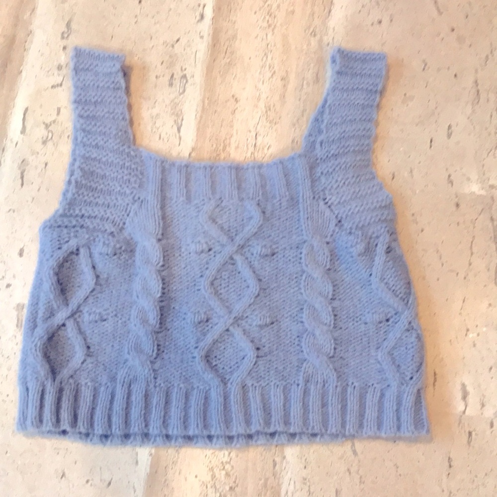 Kendall + Kylie - XS Blue Top